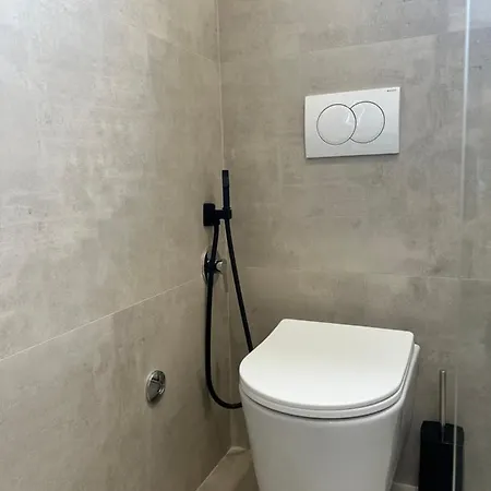 Apartment Checkpoint *