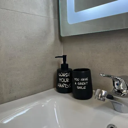 Checkpoint Apartment